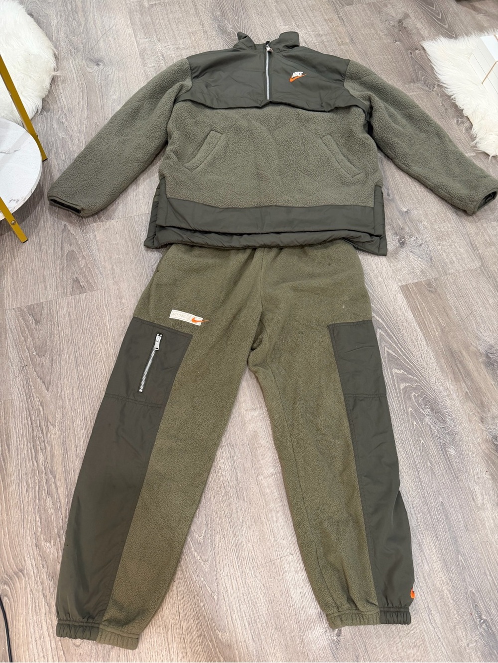 Nike Sherpa Fleece Tracksuit Set Olive Green Orange Swoosh Size S